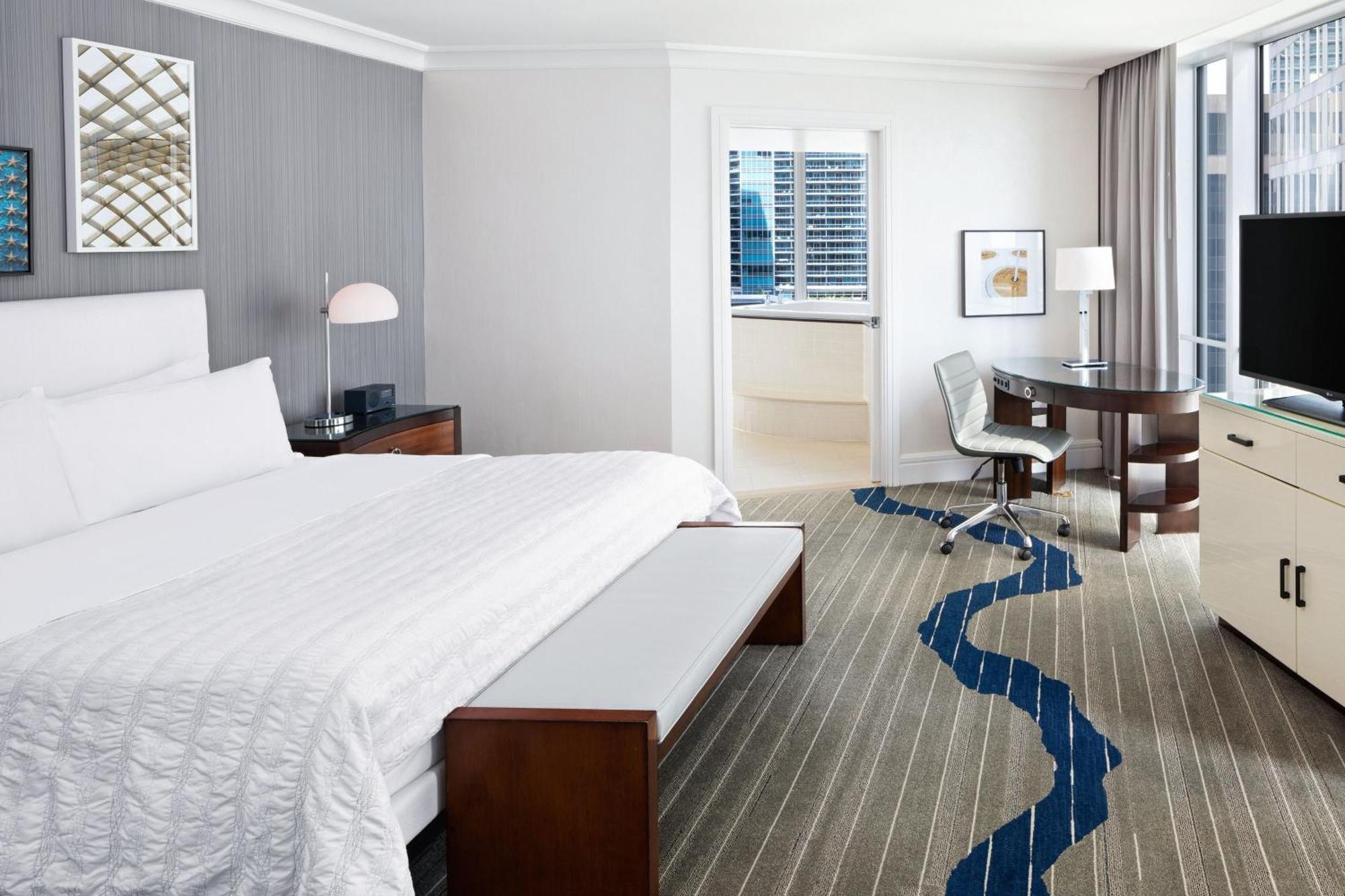 Le Meridien 4* Arlington