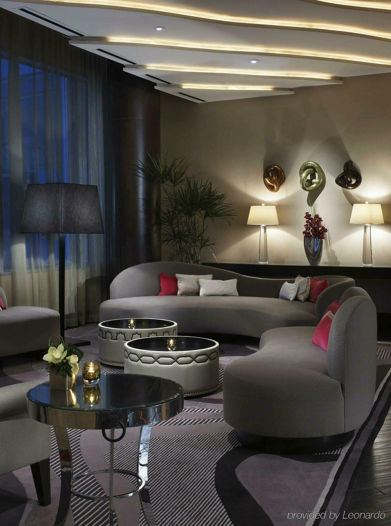 Le Meridien 4*