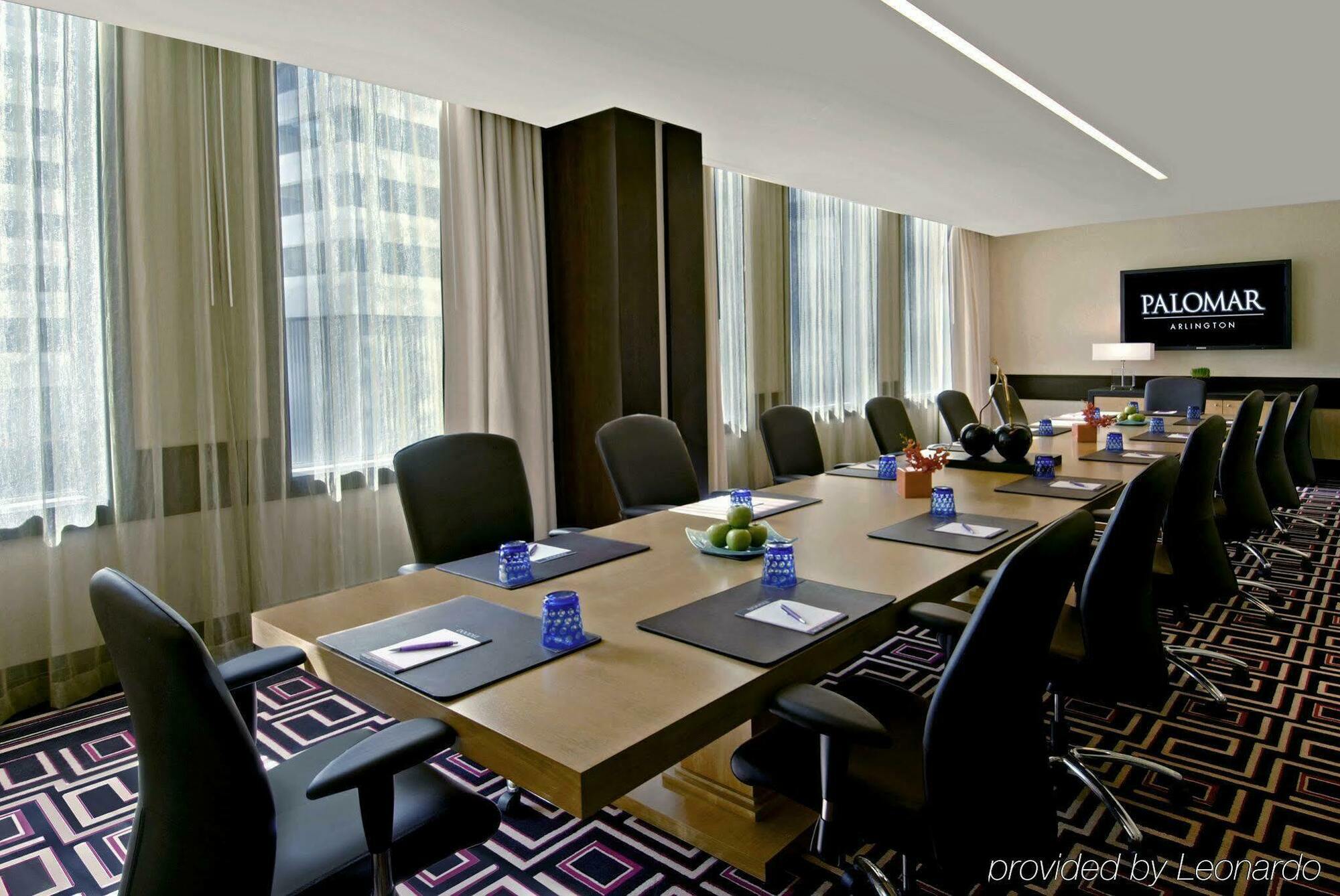 Le Meridien Hotel 4*